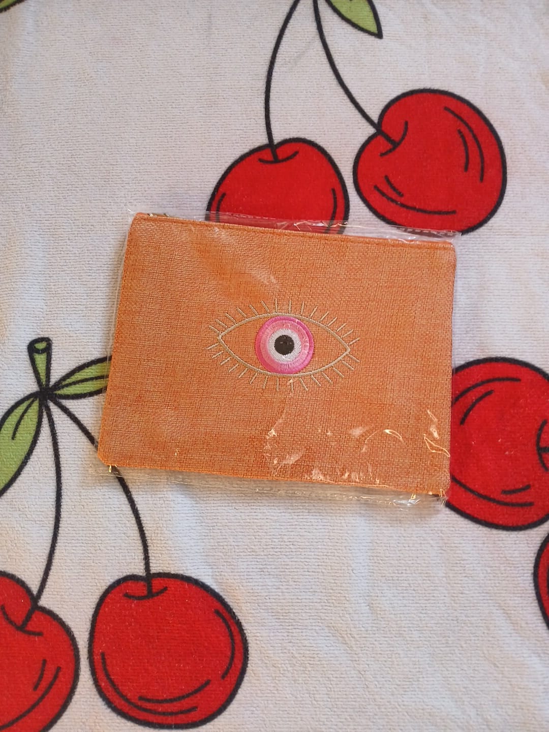 Pochette Italienne Œil Rose Porte-Bonheur