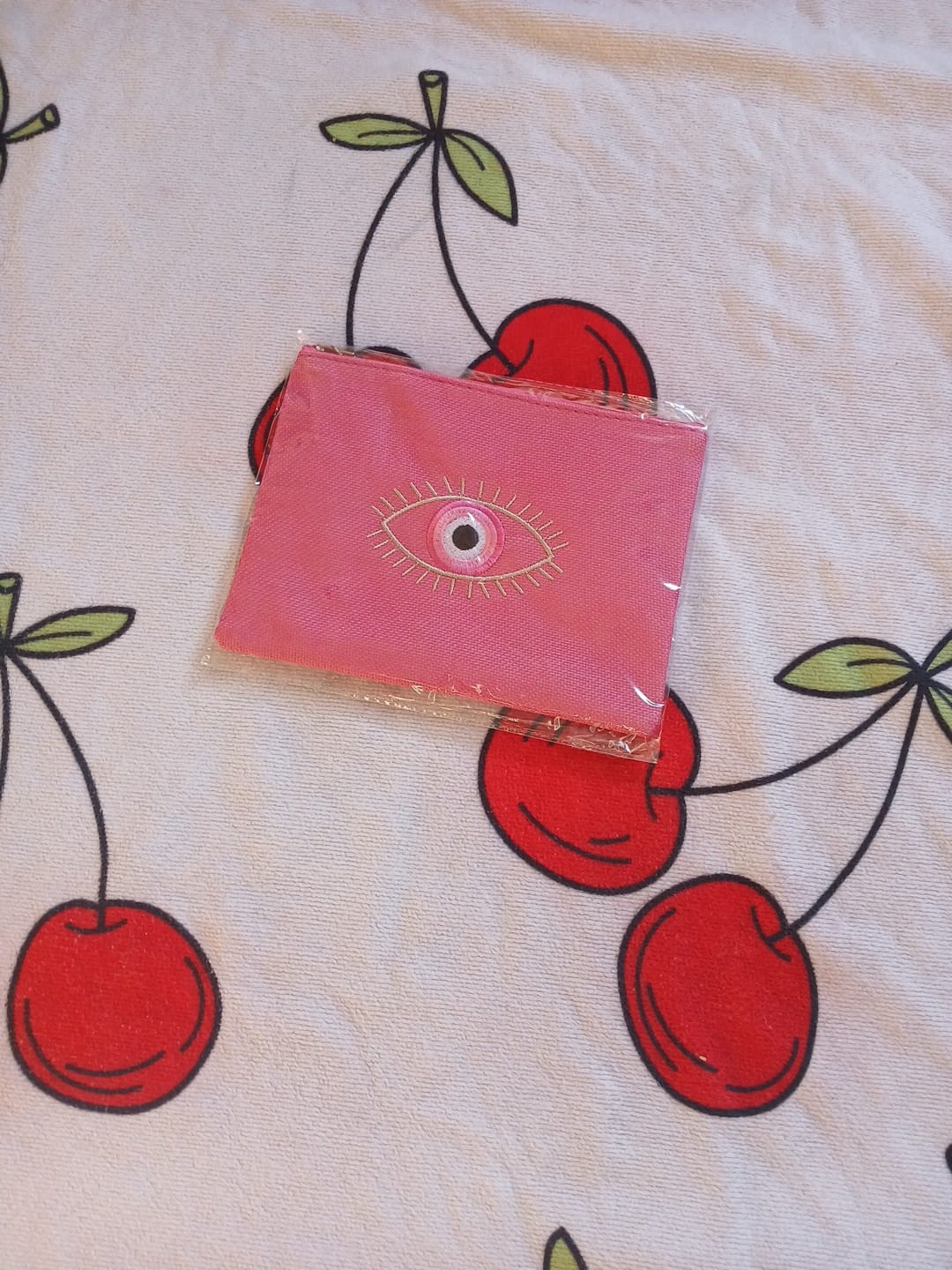 Pochette Italienne Œil Rose Porte-Bonheur